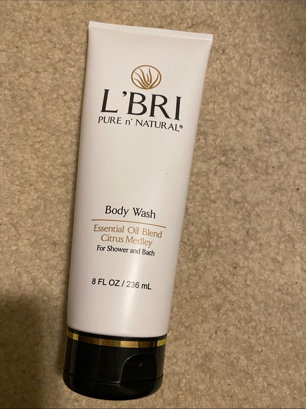Citrus Medley Body Wash in White Packaging - Picture 3 of 5